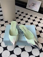 PRADA 25ss新款穆勒鞋 真丝尖头 真丝材质搭配TPU穆勒系列春夏单鞋凉鞋 意大利真皮大底 跟高4CM 专柜购买原版 正品一比一开发 所有细节 材料 全部