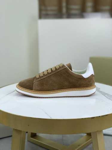 工厂价 Bc 新品 Brunello Cucinelli Bc春夏新款情侣款休闲鞋zg同步发售｜这款本季精美色彩的马裤呢胶底鞋以柔软鞋面材料和绒质感麂皮鞋后跟演