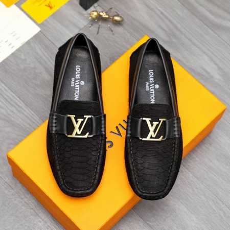 商品商标：Louis Vuitton 路易威登 休闲套脚鞋 正码码数: 38-44 商品材料：精选 反绒蛇纹牛皮鞋面 牛皮内里 橡胶大底 - 点击图像关闭