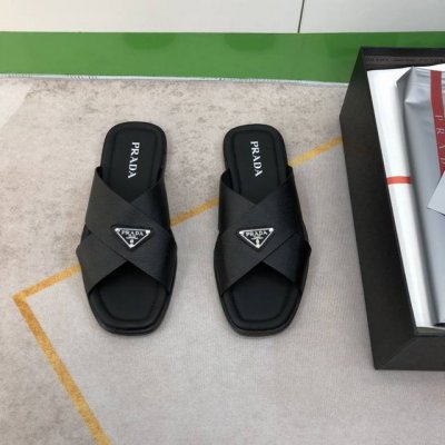 R A D ＊ 男士真皮底拖鞋 ： 39 一44 中垫全小牛皮包裹回力绵，鞋面里外全定制小牛皮！高端大气！