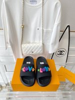 独家新款 驴牌 Lv ss高版本拖鞋 原版开发真正做到1:1 顶级版本欢迎对比市场版本码35-45 女款40,男款45订做不能退换