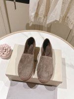 出厂价：单鞋 拖鞋 非常跑量 brunello cucinelli渔夫鞋BC经典渔夫鞋，励精图治，终于可以完美呈现给各位。制作工艺相当麻烦，一个就是手工缝制，需
