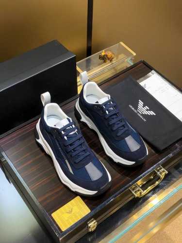 商品名称：Armani 阿玛尼 正规码数: 38-44 休闲鞋 商品材料：精选 牛皮鞋面，柔软羊皮垫脚；原厂特供大底。