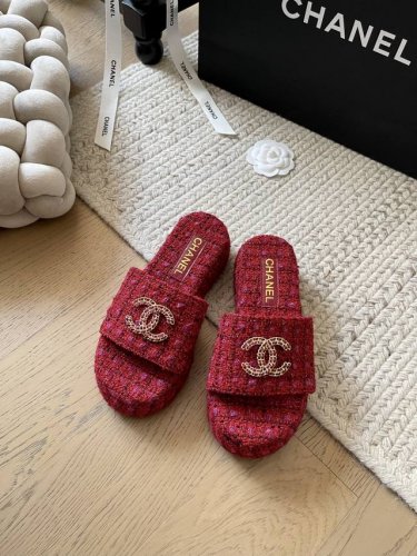 Chanel 25C早春新款厚底拖鞋系列！顶级版本！抢先发售面料绸缎 羊皮 原版定制logo 5cm增高又显瘦 原版防滑大底码数：34-41 定制不退不换