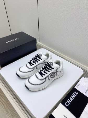 出厂 高版本 小香chanel2024Vs春季新款休闲系列 顶级系列 非市场通货 欢迎对比 新款拼色休闲鞋 这款百搭的板鞋，休闲鞋，上脚后属实好搭！ 酷毙了 黑 - 点击图像关闭