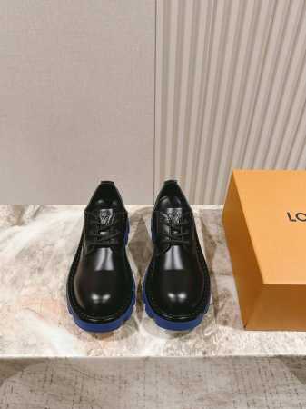 男10 情侣款 225 顶级厚底开边珠乐福鞋情侣款 路易威登 Lv 专柜同步系列新款老爹鞋 潮气逼人 尽显青春活力 日常穿搭超级抢眼 经典的拱形设计 一向被称之 - 点击图像关闭