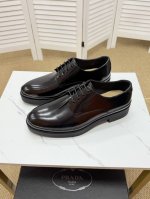 prada-普拉达 高级感皮鞋，进口工艺原版牛皮材质，真皮内里 高档舒适，原版大底轻盈耐磨！纯手工制作，细节决定品质！38-44 45、46定做不退换 Ky