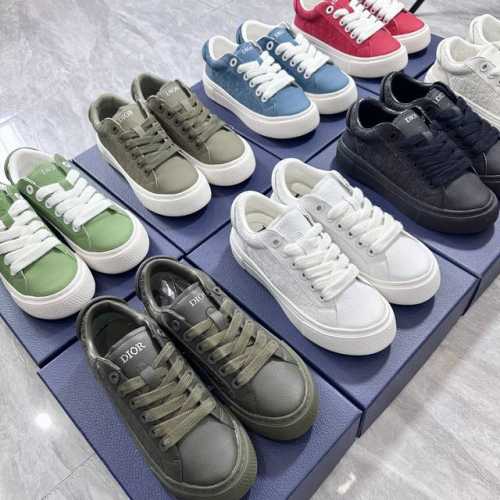 橙子出厂价P P190 Dior 迪奥 B33运动鞋 滑板鞋 低帮休闲鞋板鞋 情侣款 采用迪奥灰牛皮革精心制作，侧面饰以同色调 Cd Diamond 图案帆布镶