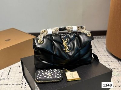 Ysl 圣罗兰 女士puffer绗缝小羊皮 今年最值得买的秋冬包包Ysl软糯的云朵包 杨幂款Ysl软糯的云朵包 Loulou 包评测这款包我买来我这款金链啦~首
