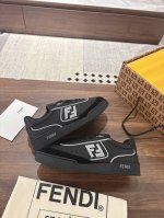 情侣款顶级版本 批 女 35-40 40定做 批 男 39-45 45定做 Fend*芬迪2025新春爆款系列 情侣休闲运动鞋 Fd Match 原版Rmb10