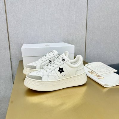 dior迪奥 最新Star系列 五角星 厚底 松糕鞋 休闲 运动鞋 小白鞋 原版购入开发 做货 这款 Dior Star 运动鞋是二零二四秋季新品，以时髦风格丰