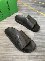 调工厂P价 男装男鞋 运动原单 Bv新款男士凉鞋拖鞋，高端精品，气质优雅品质脚感并存，柔软亲肤，让您穿出舒适穿着感。完美精致的设计感。上脚轻便舒适，时尚大方，多