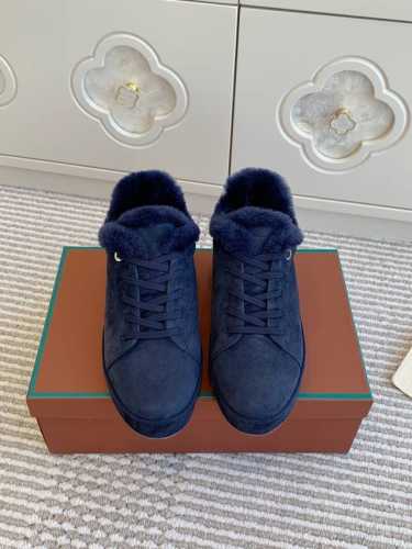 批低帮340 高帮 男款20 Loro Piana Lp新款羊毛运动鞋低帮 高帮休闲板鞋 舒适百搭自带慵懒的高级感明星、时尚博主的私服街拍神器 材质：对版甄选羊