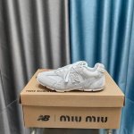 情侣款MiuMiu缪缪 x New Balance NB530 休闲 运动鞋 阿甘鞋 德训鞋 原版购入开发做货 Miu Miu x New Balance 经典