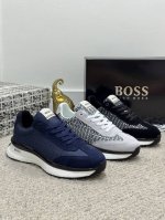 bos 男士精品 Boss 运动男鞋 本款是官方主打经典款 1:1质量 原厂名师制作 采用进口布料拼接牛皮舒适透气完美楦型 大方时尚的设计 吸引了众多消费者的追