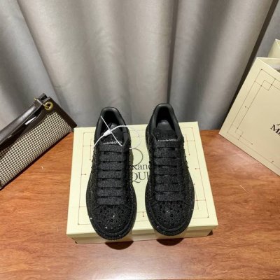 橙子出厂价p alexandermcqueen 亚历山大 麦昆 情侣款小白鞋 厚底休闲鞋 运动鞋板鞋 满钻# 性感唯美 逛街约会必不可少的一款 适合喜欢潮流的你