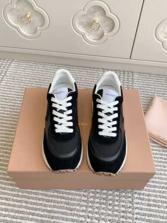 Gianvito Rossi* 吉安维托 罗西2025 ｜早春新品阿甘鞋 休闲运动鞋 德训鞋 属于非常耐看的款式～ 新款经典休闲鞋运动鞋系列单鞋 极简主义风格复 - 点击图像关闭