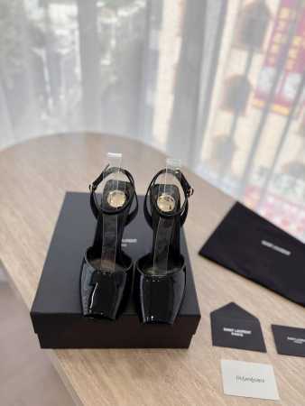 高版本出厂 Saint Lauren* 圣罗兰Ysl 25Ss 春夏全新走秀款方跟凉鞋 唯有Ysl最懂女人心，不接受反驳，超级无敌女人味神器，女人必备 Z品全身 - 点击图像关闭