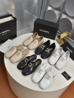 工厂价240 女装女鞋 运动原单 CHANEL 香奈儿 2025春夏新款女鞋，怎么搭配都好看，时髦精必备！搭配展现与众不同的穿搭风格、白由混搭闪耀到位，跟紧香奶