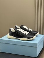 代购版 prada 普拉达 25春夏运动鞋 运动感十足 p家设计痕迹明显 小牛皮材质超赞的 size 35-41