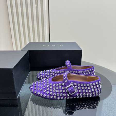 最高版出厂 ALAIA｜法国高端一线高定品牌 AzzedineAlaia:时尚界最后的手艺人 只忠于展现女性身体曲线的裁剪之王 始创于1979年的品牌Alaia - 点击图像关闭