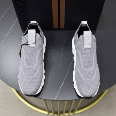 出厂价Pp： Zegna 杰尼亚 -高端品质 原单 飞织鞋系列 -鞋面：品牌高端羊绒飞织面、注塑品牌鸡眼 -内里：原版透气网布 -大底：原版Tpu发泡 成型大底
