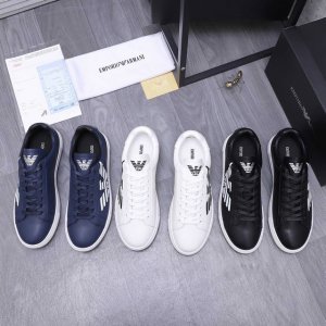 商品商标：Armani 阿玛尼 休闲鞋 正码码数: 38-44 商品材料：精选优质牛皮鞋面 羊皮内里 牛皮鞋垫 原版大底