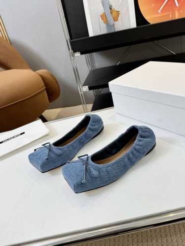 羊皮 牛仔布品 牌：jacqumus小众潮牌Jacquemus25春夏新款方头鞋蝴蝶结半拖 单鞋！方头设计真的好时髦！牛仔裤 小裙子搭配不在话下！可可爱爱没有脑