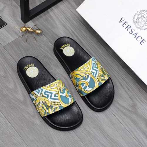 商品商标：Versace 范思哲 拖鞋 正码码数: 38-44 商品材料：精选原版材料原版大底