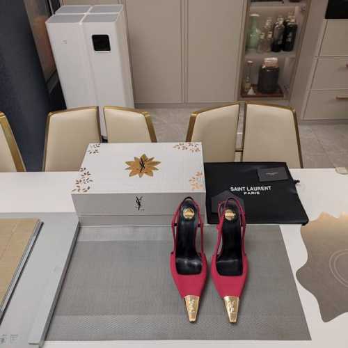 SAINT LAURENT ” SYL圣罗兰 顶级版本25SS众明星网红追捧的T形细高跟，经典字母铁头小方扁头后空凉鞋。SYL 2025官方VIP 贵宾版金花磁