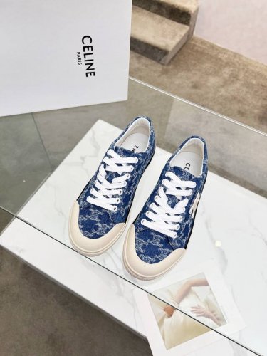 实价不让利 ！Celine 赛琳2025春夏新品Alan Triomphe系列 帆布鞋上新鞋侧面搭配品牌元素凯旋门橡胶贴饰鞋底采用波浪纹设计防滑耐磨一款时尚百搭