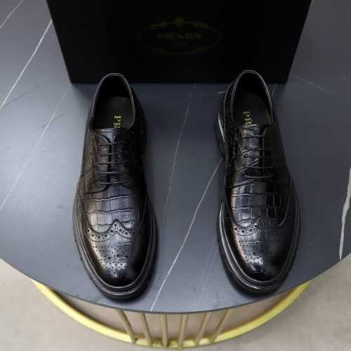 出厂价： 顶级原单 品牌：Prada 普拉达 标准码：男码38 44 45可以定做 等级：官网同款 材料：原版牛皮 牛皮内里 橡胶柔软耐磨大底 款式类别：休闲运
