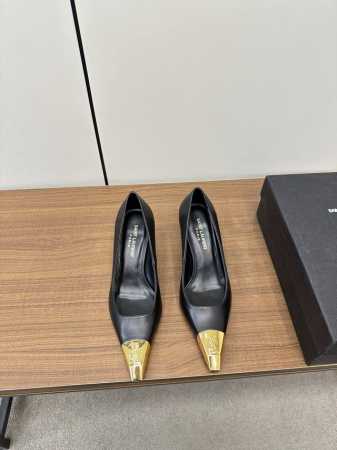 Saint Laurent 圣罗兰YSL 金属头性感高跟单鞋 SAINTLAURENTYSL2025早春新款圣罗兰跟鞋系列 本季度王炸来袭，炒鸡好看，上脚绝绝子 - 点击图像关闭