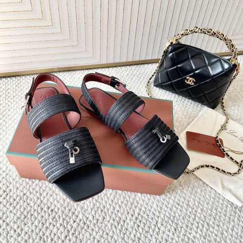 拖鞋 凉鞋 代购版 Loro Piana LP Sprightly Charms系列 方头凉拖鞋 凉鞋材质：面料原版牛皮，牛皮内里及垫脚进口真皮大底码数：35-