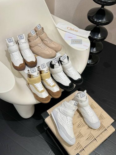 Chloe 克洛伊 蔻依 25春夏新款 德训鞋 面料 进口牛皮 进口环保麂皮 原版开模纱网 大底 Tpu大底 超轻耐磨绒组合 Size #35-41 41订做不