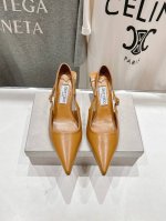 高版本出厂 JIMMY CHOO*｜JC 吉米周2025ss新款简约尖头小猫跟高跟鞋单鞋 原版套楦，完美的线条，简约大气上脚显气质粗跟舒适百搭，还能拉长双腿显高
