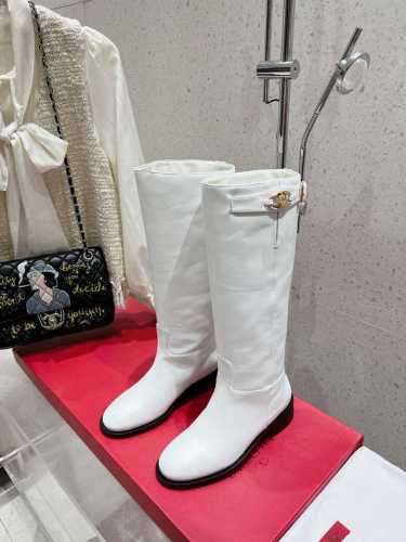 Valentino华伦天奴新款短靴长靴 华而不奢出色品牌 超级时尚百搭 进口意大利小牛皮 内里透染牛皮 进口真皮大底 size ｜35-41 40.41定做
