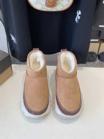 出厂价 Ugg 24ss秋冬新品雪地靴 毛毛鞋 专柜最新爆款 轮胎底运动系列 UGG上脚超可爱，塔斯曼The Venture Daze Mule24春夏全新系列 - 点击图像关闭