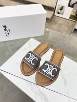 celine 赛琳 2025春夏新品半拖鞋鞋面采用原版刺绣工艺，大底原版上层真皮底下层生胶组合，质感非凡上脚超级好看 码数35-42 41.42定做不退换