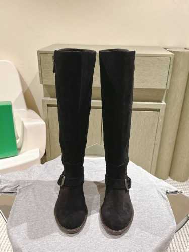 BV17寸高靴高版本 外拉链设计 家族元素 BOTTEGA VENET* 对标对版 五金原版一致 请对比官图 BV登山鞋 五金对版 一致 高丝光牛反绒皮 安哥拉