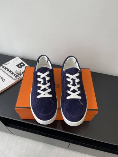 代购级 男款 Herm S 爱马仕 25Ss早春新品 Kiddy兔系带休闲运动鞋 板鞋 饰有标志性 H 细节 设计简约流畅 超前时尚 简约高级 随意搭配 上脚非