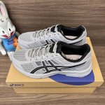 顶级版本Asics Gel-Contend 4 亚瑟士 轻便舒适防滑耐磨 黑灰低帮跑步鞋。 货号: T8D4Q-032 包装:全套得物配件毒盒配纯棉袜子一副。