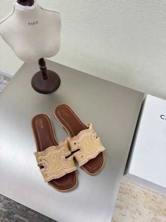 celine 夏日专属 流苏工艺 凯旋门系列 经典拖鞋 赛琳 家族元素设计 Logo 杏色 立体绣花 而成 立体感十足 对标对版 边缘流苏工艺 舒适高端 内里小 - 点击图像关闭