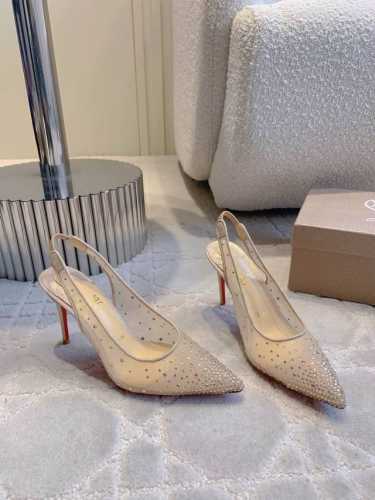 出厂价 Christian Loubouti* 新款水钻网纱透明红底高跟鞋 超多水钻装饰 高级感满满 闪耀夺目 富贵迷人 交织出童话般的梦境 鞋面进口网面材质A
