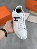 工厂P价P 实价 Hermes 爱马仕 -高端品质 原单 -鞋面：小牛皮、激光打孔品牌图腾工艺、鞋口松紧伸缩带、鞋舌丝印品牌Logo -内里：进口牛皮 -大底：