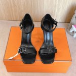 10.5Cm 组图 出厂价p Hermes 爱马仕 Judy 105高跟凉鞋 时尚又百搭 搭配Hapi鞋扣 超级舒服 每个细节都做到极致 搭配同色调标志性纯鞋扣