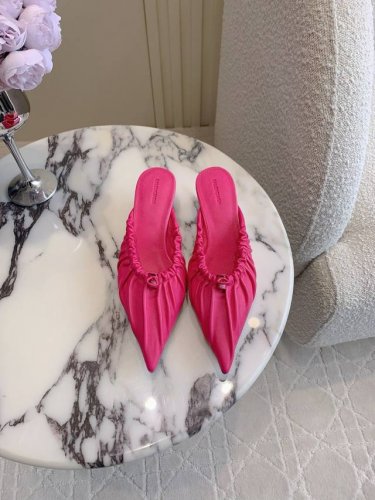 拖鞋 单鞋 Balenciag* 褶皱小羊皮高跟鞋 大胆的颜色上脚又酷又飒 小尖头设计拉长腿部线条 鞋面超软小羊皮 内里垫脚羊皮 意大利真皮大底 跟高4Cm 6