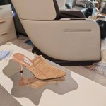jlmmy Choo周仰杰2025 专柜款3D棱格磁铁盒包装 顶级版本 低端勿比 摩登鞋履 新款星河浪漫薄纱仙女后空包头拖鞋 网纱透视鞋系列 专柜新款女神性感高