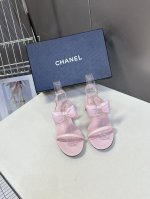 chanel香奈儿春夏最新款蝴蝶结凉鞋 超多网红时尚博主种草 夏天必备 柜柜原版购入完美复刻 手工包扎的羊皮立体的蝴蝶结，鼓鼓囊囊的，简约的小香风 甚是可爱没有