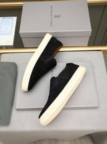 Bc Size 38-44 2025Brunello Cucinelli新款 休闲运动鞋出货 新材料 丰富色彩和雅致细节重新定义了这款运动鞋的风格 鞋面的粒面小